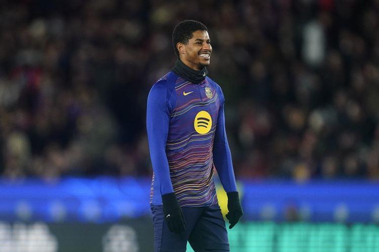 世体：拉什福德正常训练但左膝缠着绷带 加维仍在等待体检结果