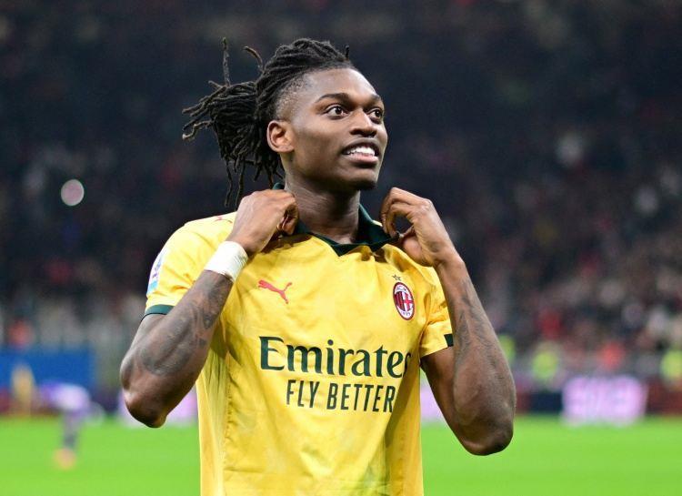 隆戈：米兰将续约莱奥 保留1.75亿欧解约金、固定年薪涨至600万欧