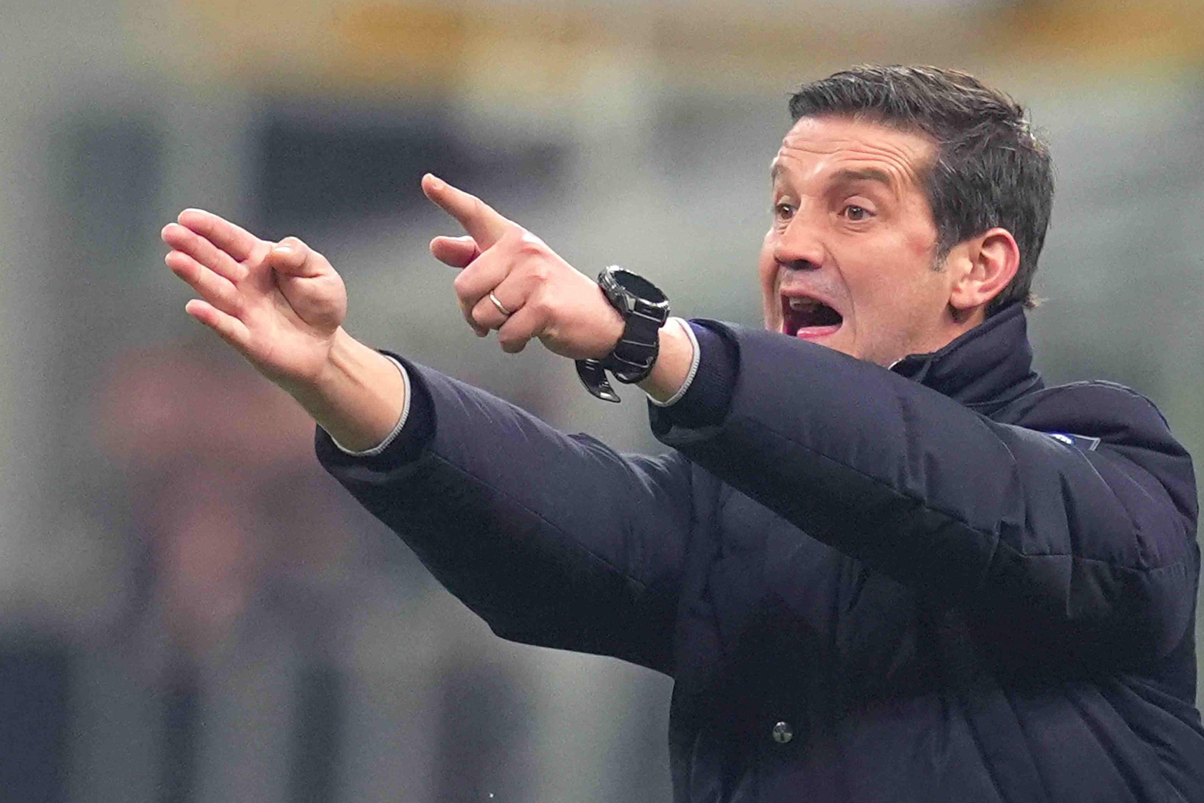 意天空：齐沃给国米球员放假一天，但教练组依然在基地备战