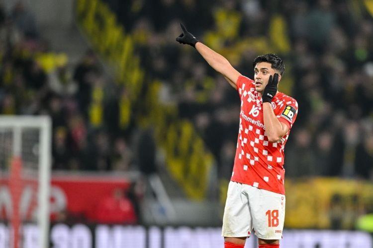 德天空：美因茨中场阿米里计划今夏转会，已有球队询问他的情况