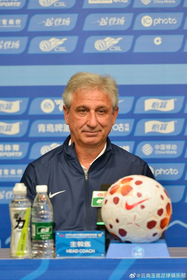 乔迪：这赛季我们怀揣非常大的梦想，球员在尽量理解新的战术打法