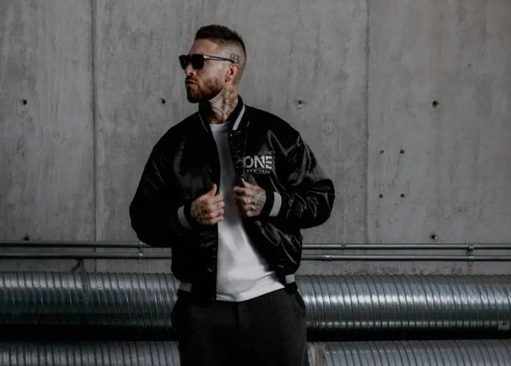 马卡报：皇马传奇队长拉莫斯进军时尚界，推出个人高端服装品牌