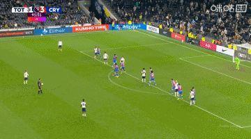 你6500万欧？22岁西蒙斯开定位球直接传给对面，队史标王34场2球