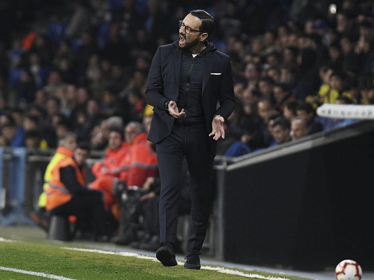 赫塔费主帅：忘掉伯纳乌的胜利 战术阵型不重要我按球员特点调整