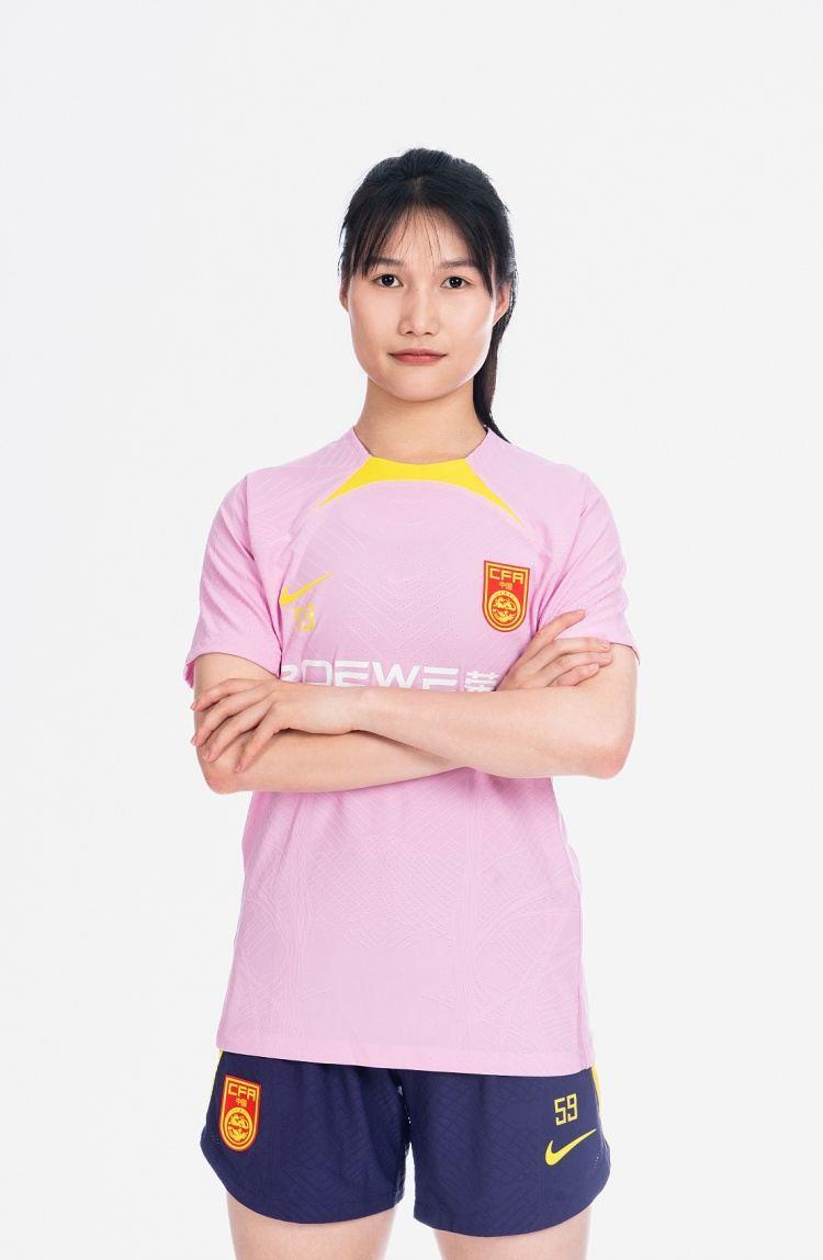 窦加星社媒：鼻梁骨折手术后因疲惫引发哮喘，不得不停下脚步休整