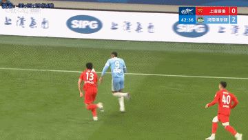 两分钟两中框！姆布拉左脚爆射击中横梁，纳萨里奥低射击中立柱