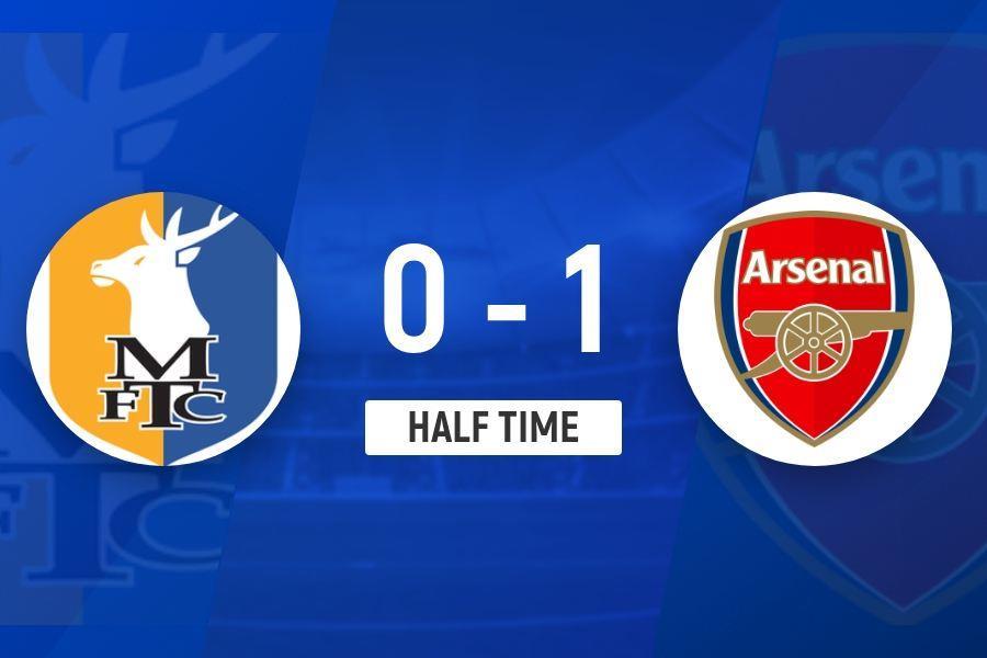 半场-阿森纳1-0曼斯菲尔德 马杜埃凯破门 中柱16岁道曼失单刀