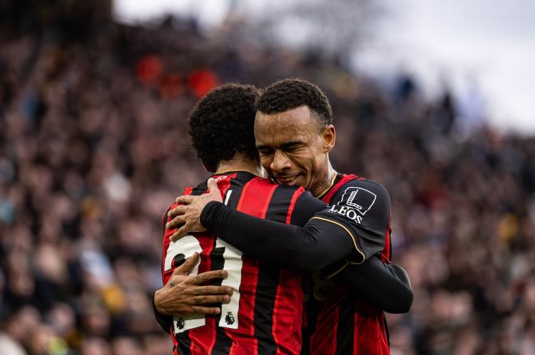 法媒：利物浦、皇马和巴黎有意克鲁皮，球员目标是赢得金球奖