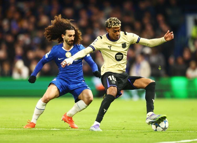 刘易斯·霍尔：直接对位亚马尔是顶级挑战，对此我非常期待