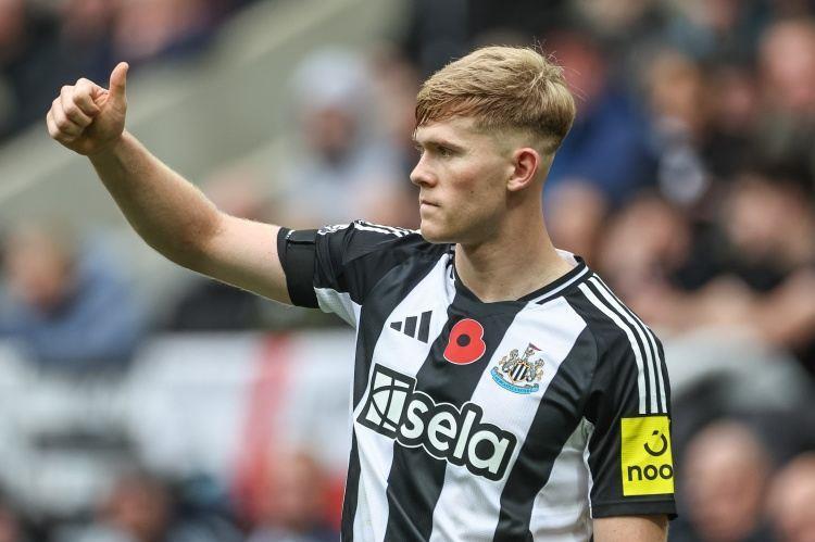 霍尔：知道亚马尔能制造怎样的威胁，但只关注一名球员不明智