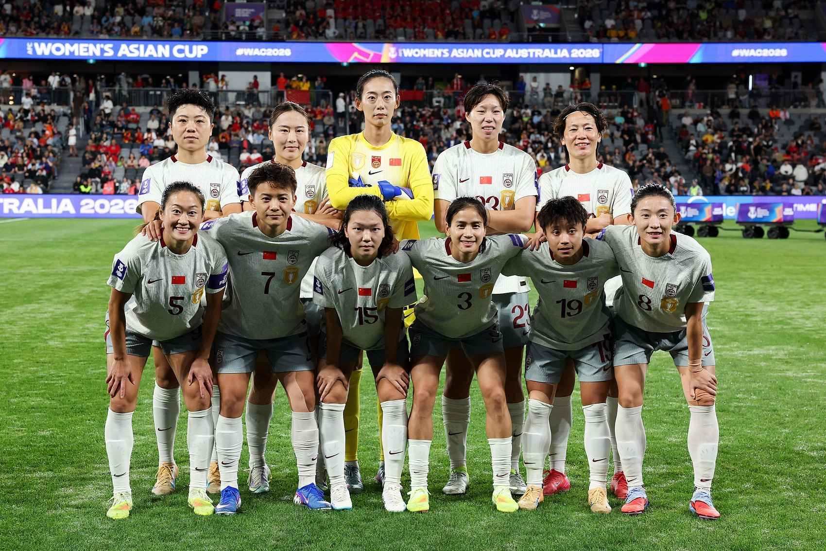 澎湃：抢下小组头名实至名归，中国女足从硬仗中找到更多自信