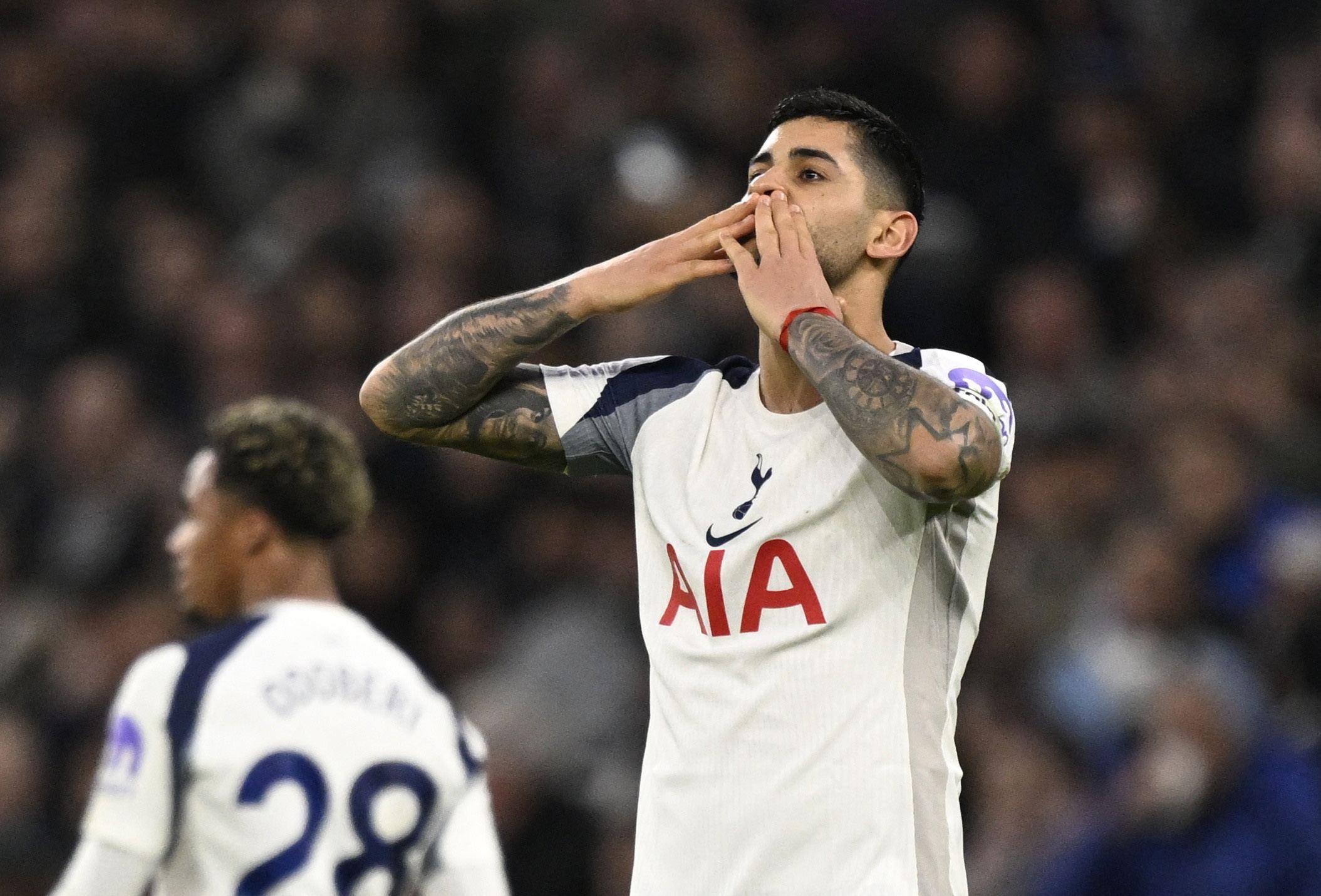 电讯报：热刺愿意出售罗梅罗并标价至少6000万镑，马竞有意