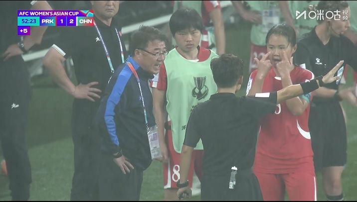 澳解说：很失望看到朝鲜女足还在用罢赛这种手段，试图强迫改判