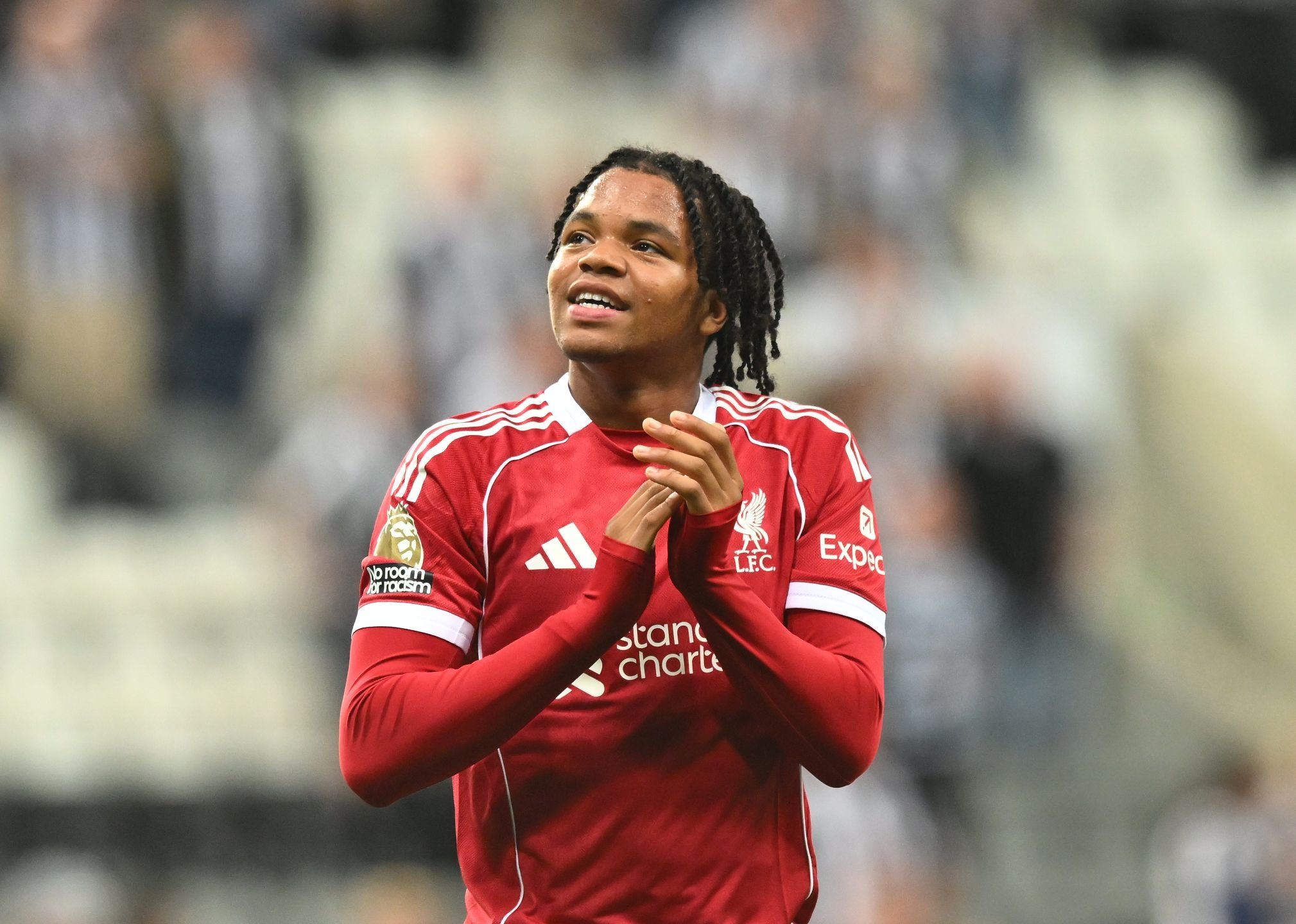 乔·科尔：萨拉赫状态不如从前，利物浦前场需要恩古莫哈这种球员