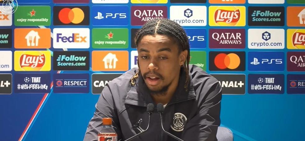 巴尔科拉：踢中锋位置很复杂，触球机会不多，我更喜欢边路1v1