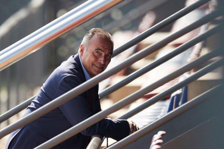 尤斯特谈哈维言论：我主要确保球队安心比赛，让他们没有任何干扰