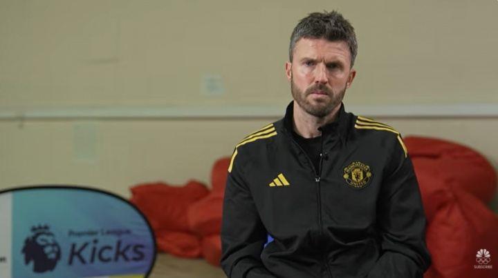 卡里克：处理压力是梅努真正的天赋 信任青训是曼联的重要部分