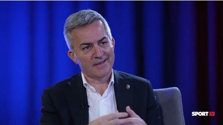 丰特：有关梅西的计划分为3个部分，首先希望提议他担任名誉主席