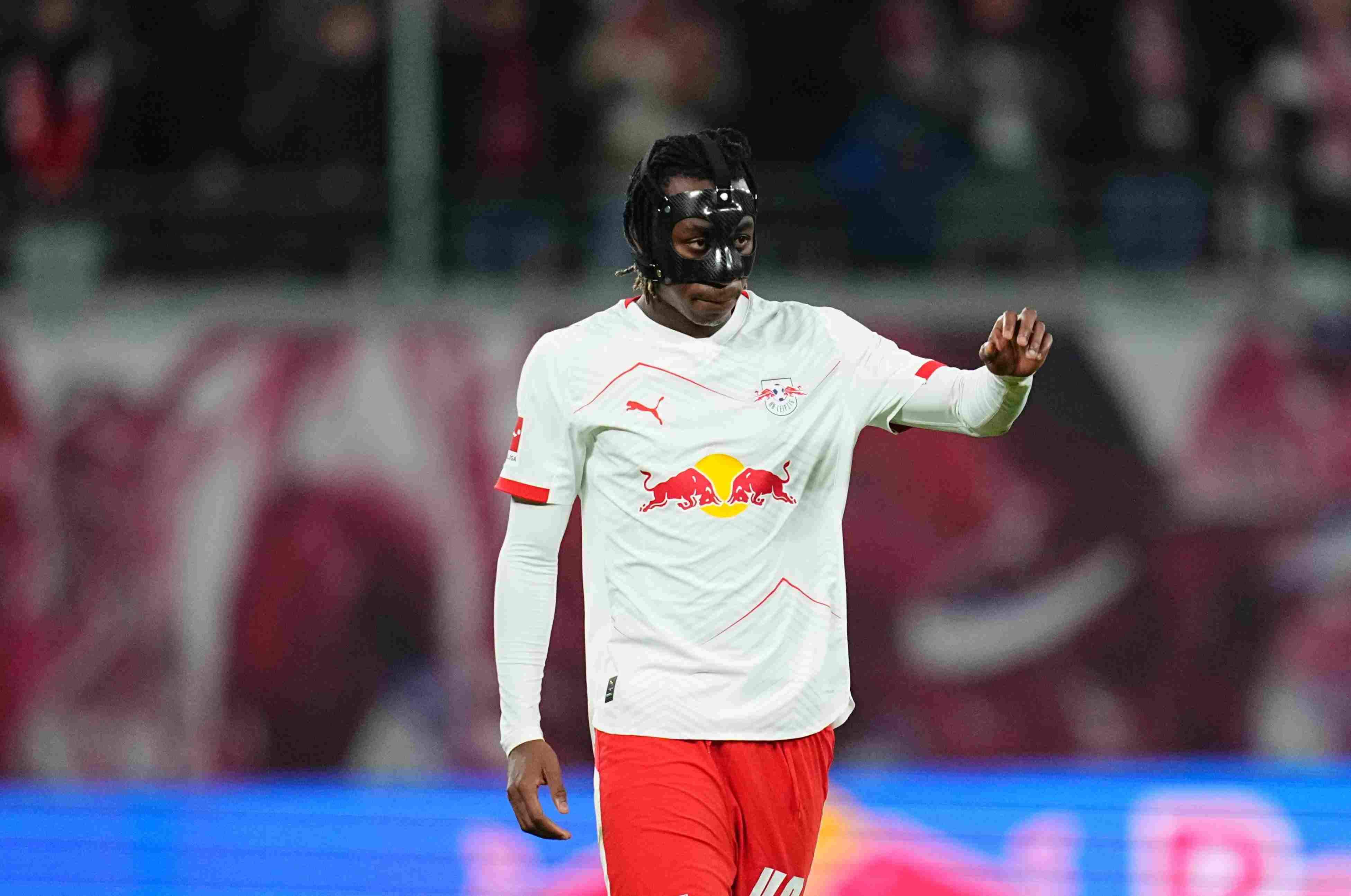 法尔克:因价格拜仁不再优先考虑扬·迪奥曼德 签沙德的费用也很高