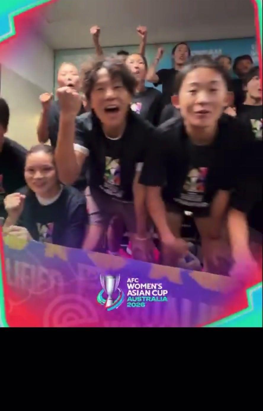 亚足联官推晒中国女足庆祝视频：晋级四强 直通世界杯，任务达成