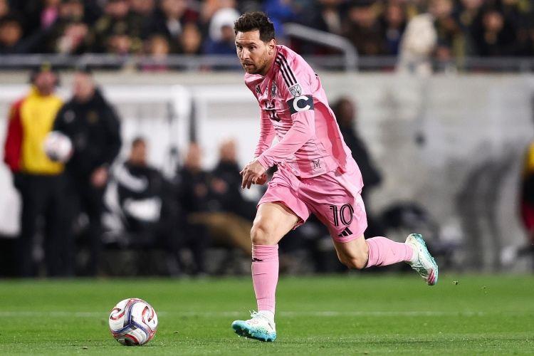 公关专家：梅西受够了在巴萨主席大选中被利用，想参与他早参与了