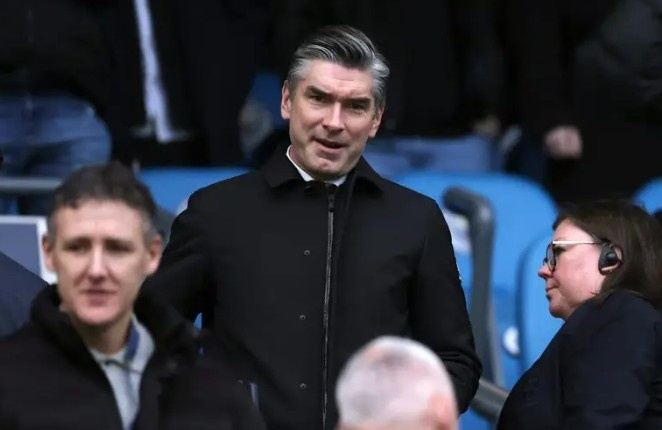 TA：利雅得新月有意让休斯成为新任体育总监，但利物浦不愿失去他