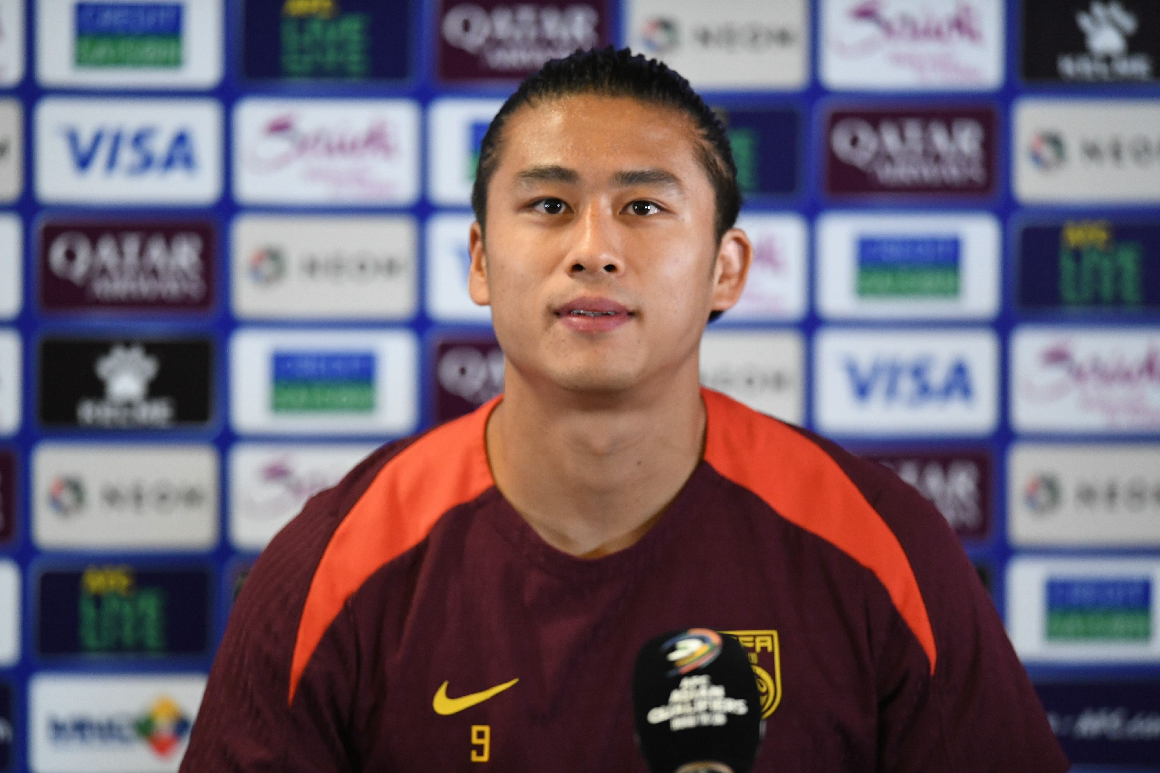 张玉宁：以最佳状态重逢老友 国足1月集训夯实基础