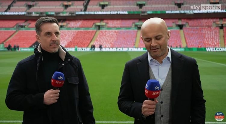 内维尔：现在谈三冠王或四冠王为时过早，但阿森纳迫切需要奖杯