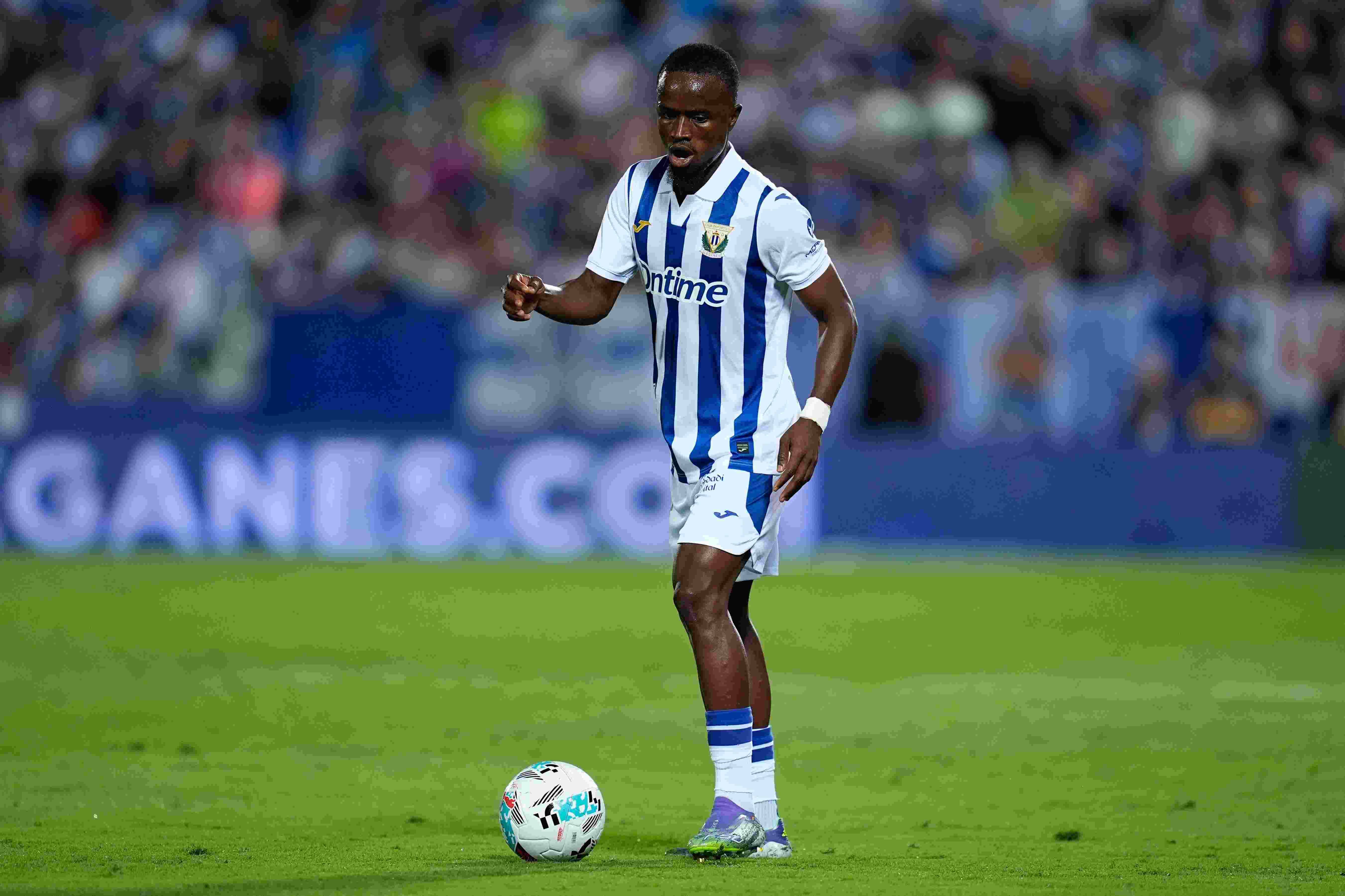 Here we go！罗马诺：莱加内斯中场西塞转会沙特，合同三年