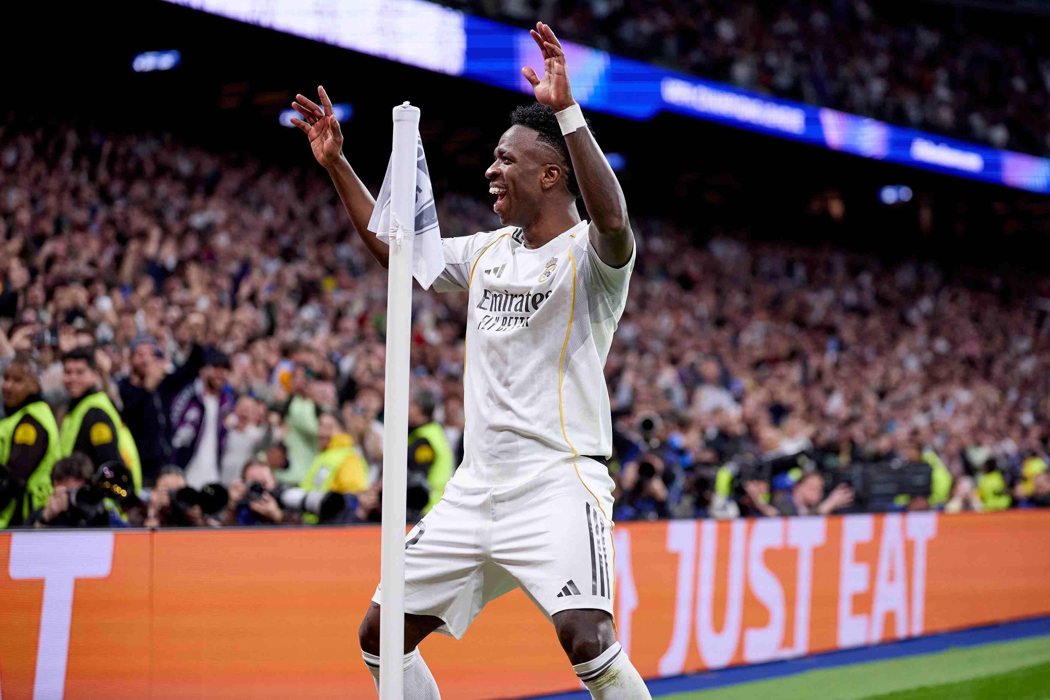 龙赛罗：拜仁，颤抖吧！这支皇马无所不能，马德里之王，当之无愧