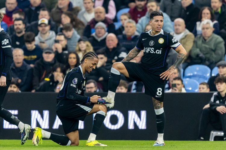 英媒列今夏值得关注的转会：萨拉赫、B费、恩佐、托纳利、安德森