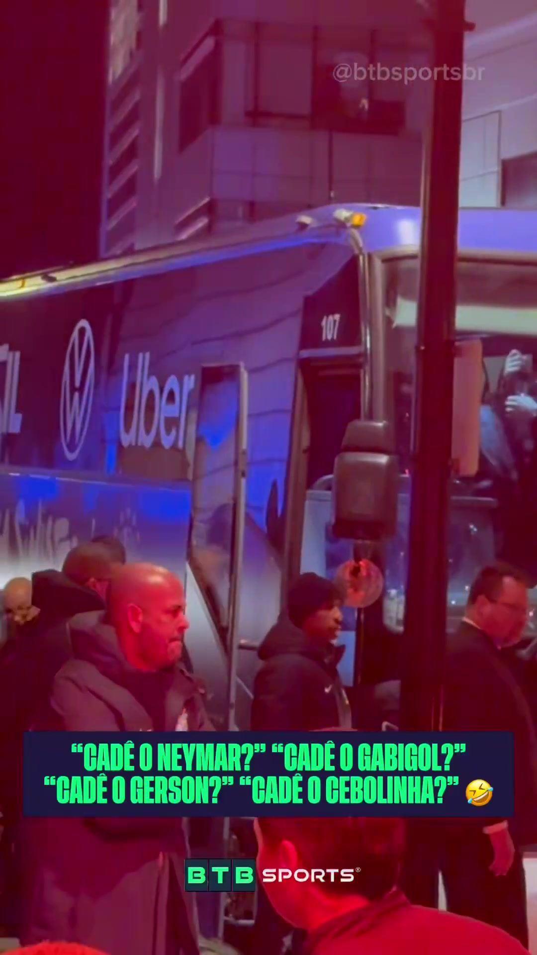 世界杯带不带？巴西队抵达波士顿，迎接的球迷高喊内马尔在哪？