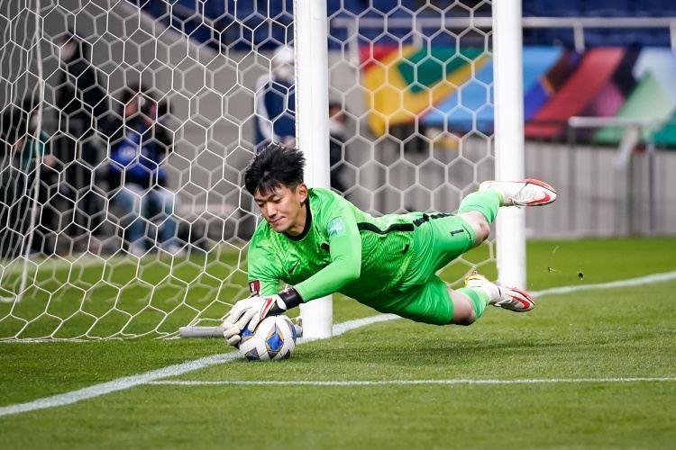 国足本期名单有5人还未上演A级赛首秀，颜骏凌出场60次最多