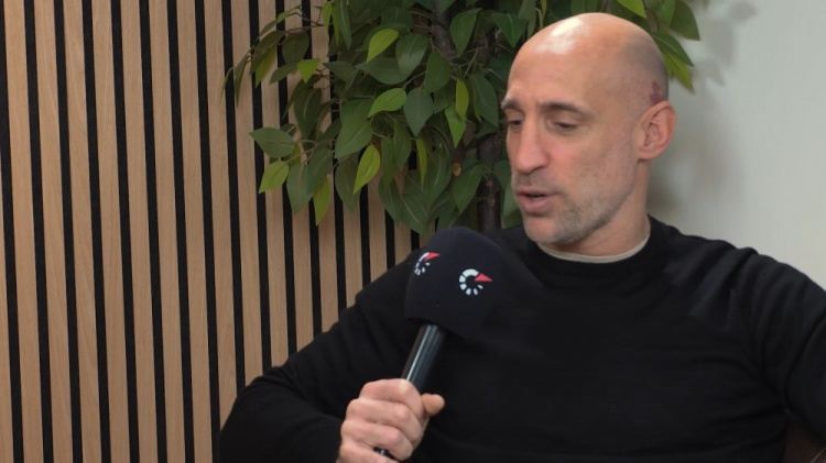 萨巴莱塔：相信阿根廷能卫冕世界杯，想看梅西回巴萨完成最后一舞