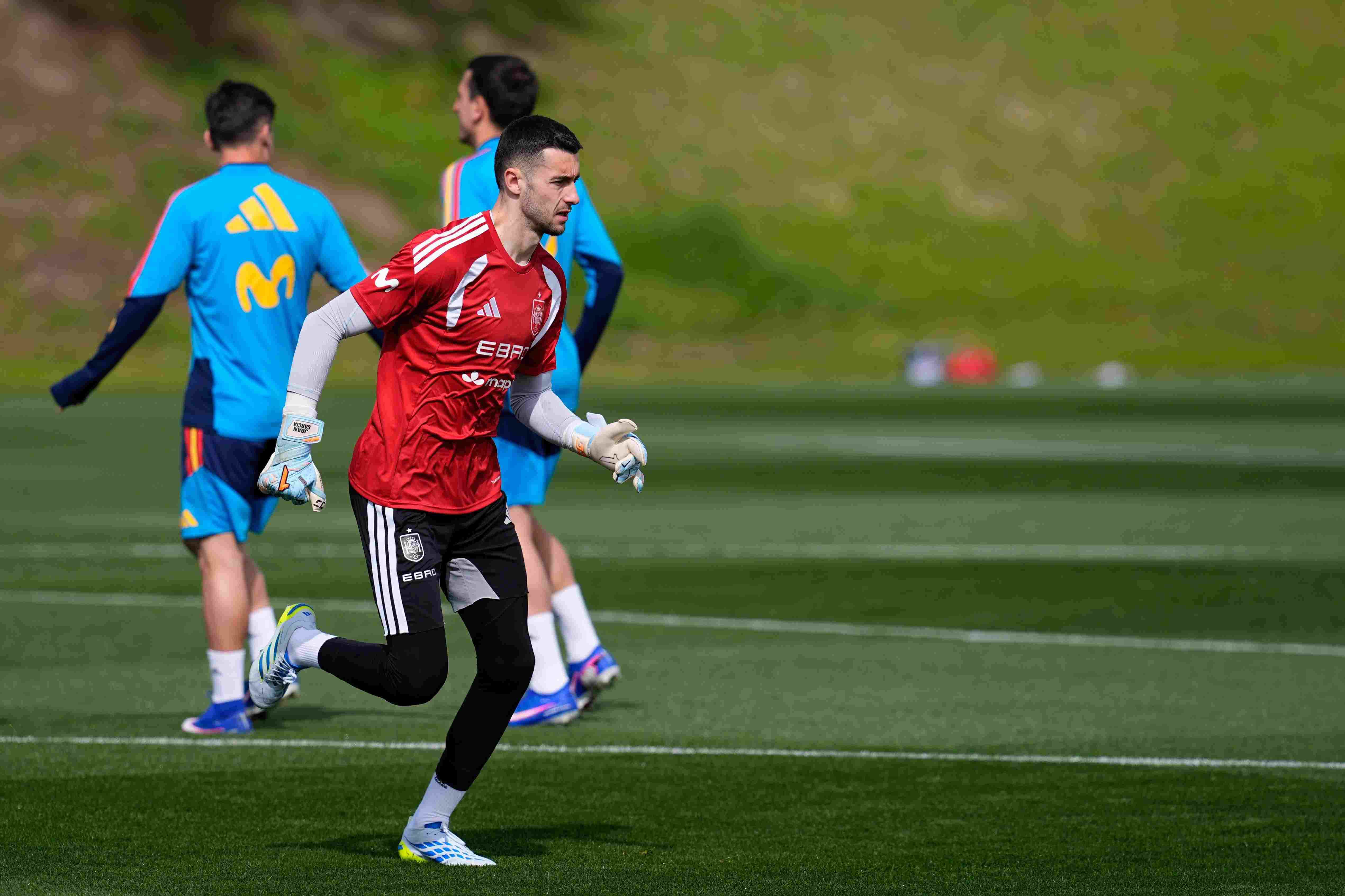 霍安·加西亚：带4个门将参加世界杯？教练决定什么就是什么