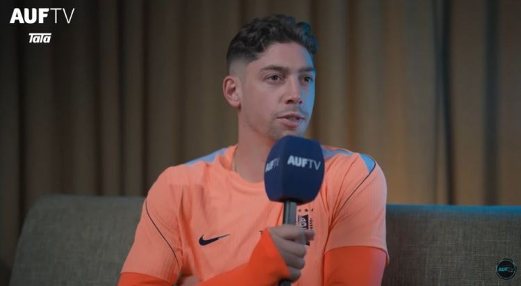 和阿劳霍分别担任皇萨队长，巴尔韦德：我们为很多孩子树立了榜样