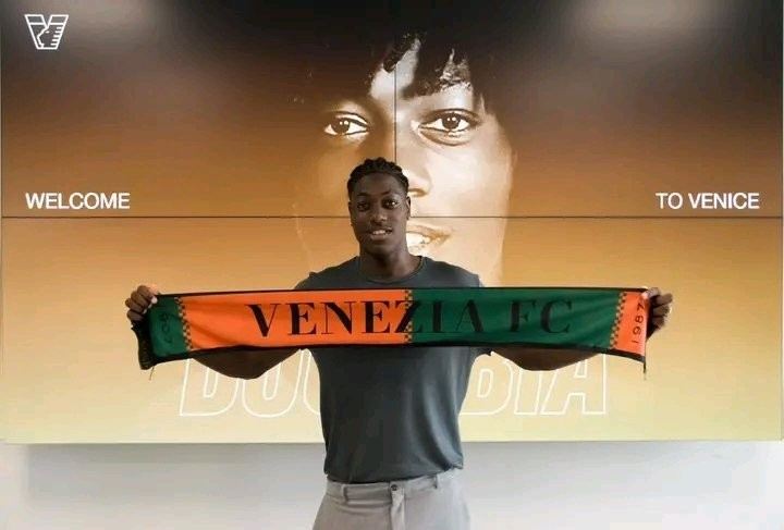 斯基拉：罗马、米兰双雄正在关注22岁威尼斯中场姆比亚