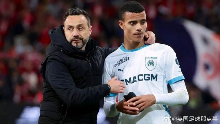 托特纳姆球迷信托强烈反对德泽尔比就任，因其支持格林伍德