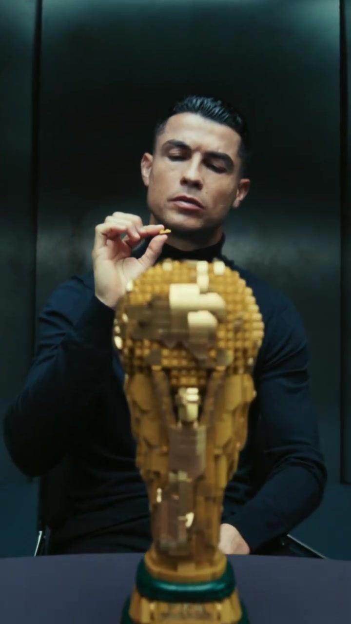 世纪广告！梅西、C罗、姆巴佩、维尼修斯共同出镜 争夺世界杯冠军