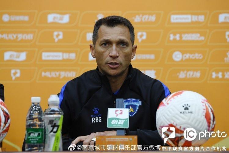 罗德尼：两边都没有创造出太多的机会，下半场南通支云抓住了机会