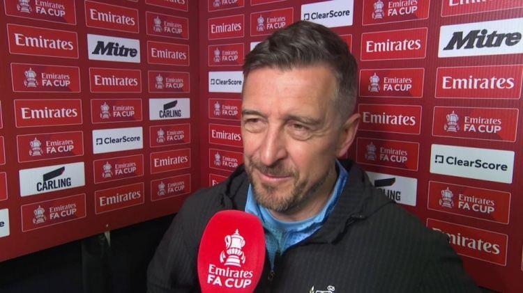 维尔港主帅：我们丢球有点轻易，但进入八强已是了不起的成就