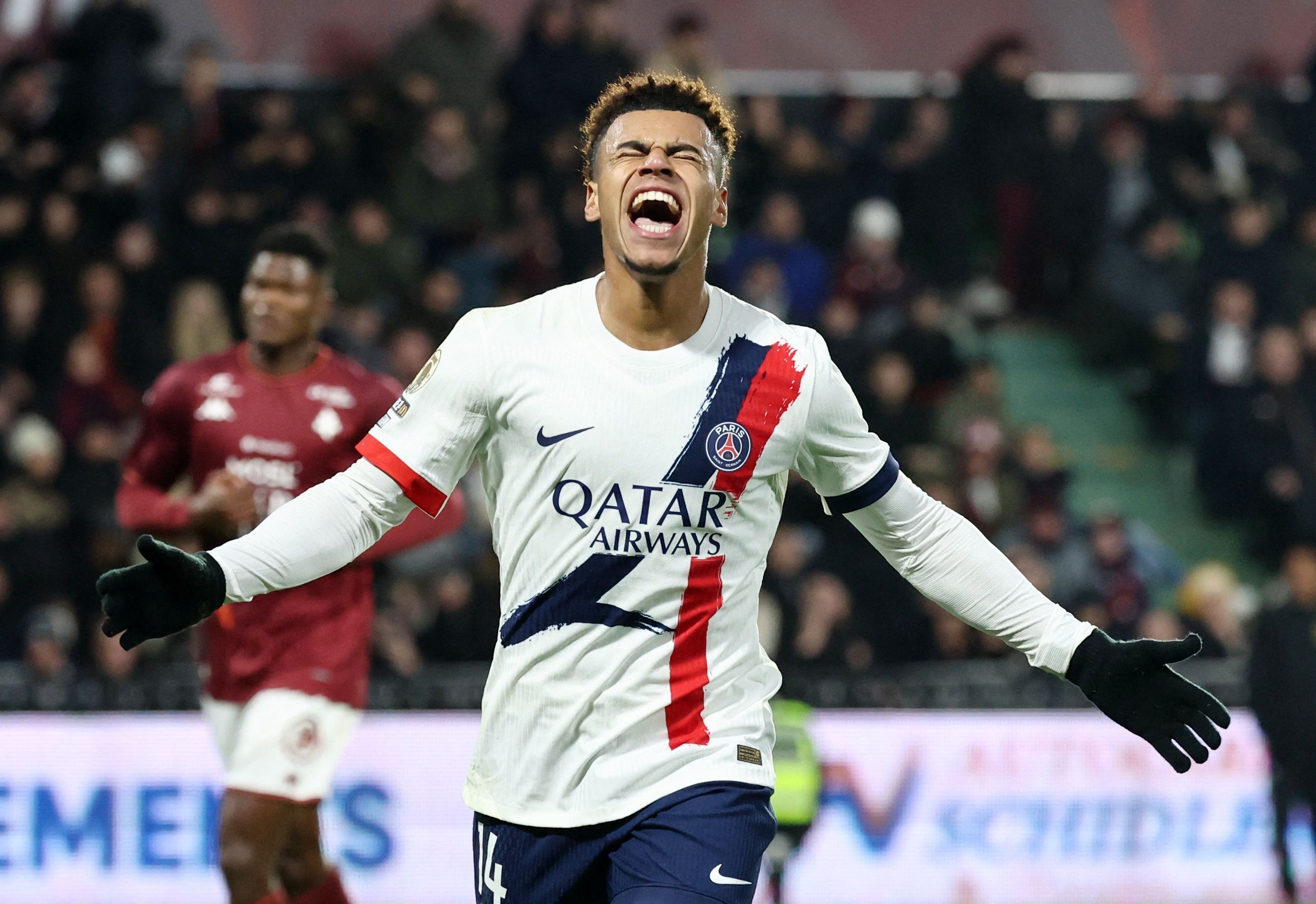 杜埃：代表法国参加世界杯是梦想 巴黎有信心创造历史再夺欧冠