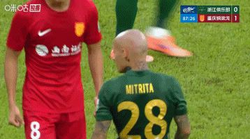 李璇：米特里策昨晚就跟队友、教练道歉反思，态度还是很端正的