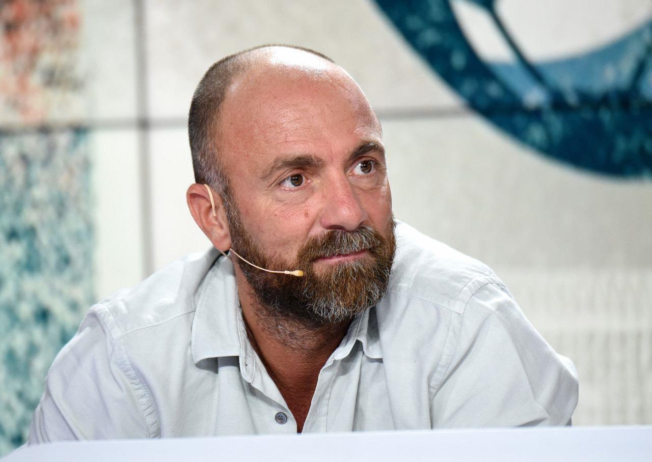 杜加里：利物浦现在的表现简直是灾难，巴黎会在首回合就终结悬念