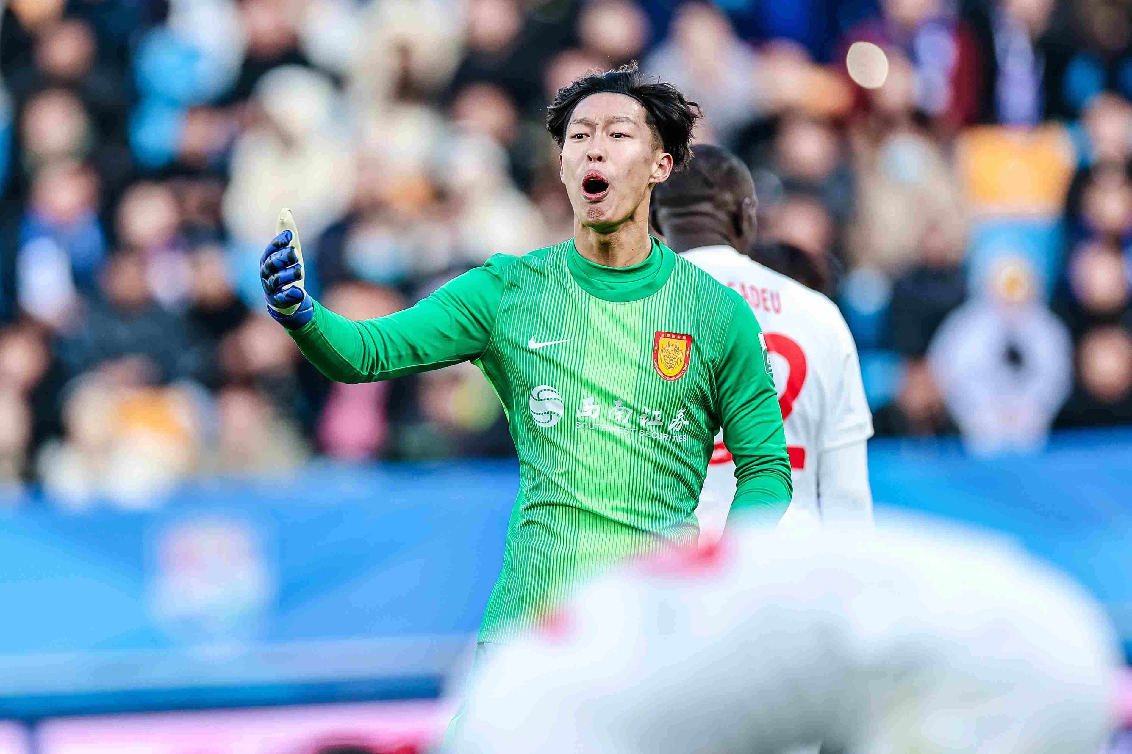 姚浩洋：和王钰栋是好友他很难射进我的球门 国际偶像是库尔图瓦