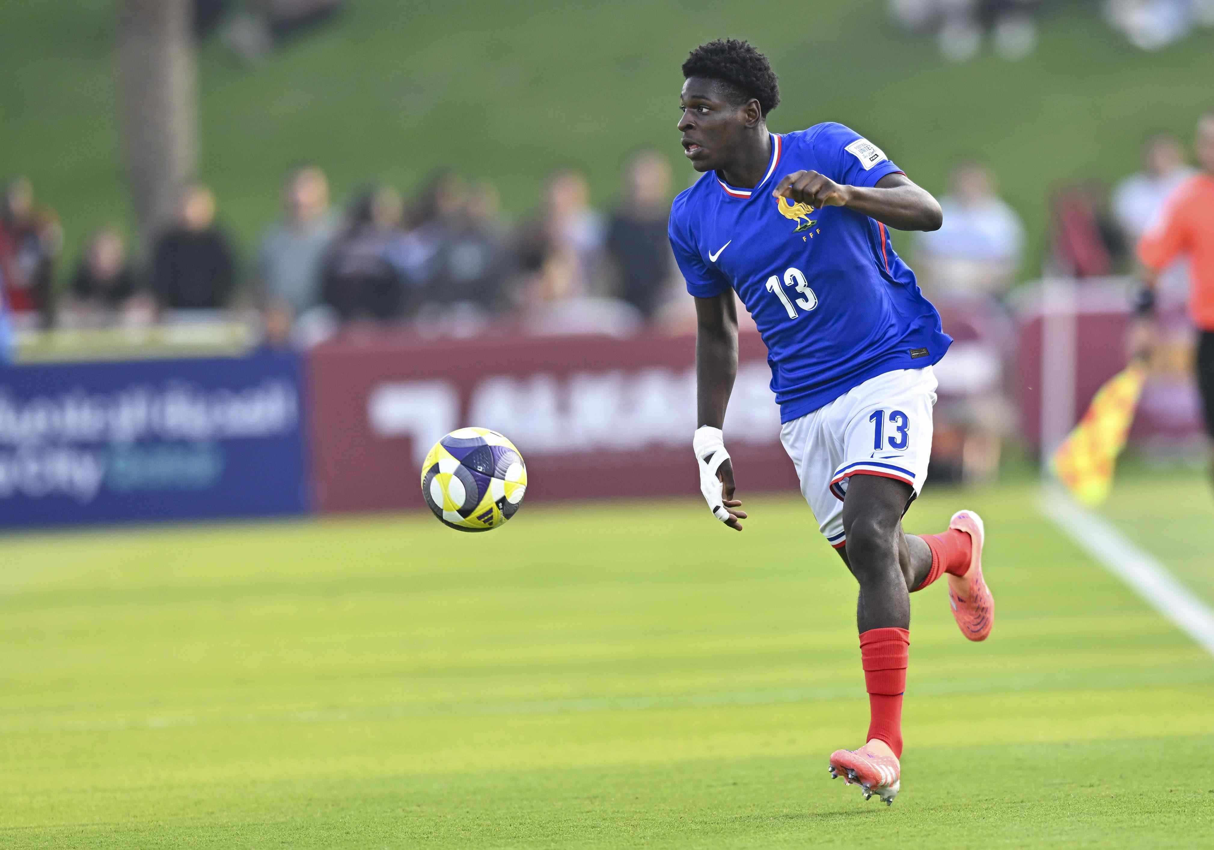 队报：姆本巴等三名巴黎年轻球员预计今夏离队，多队有意