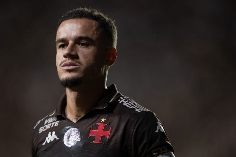 巅峰1.5亿！33岁库蒂尼奥身价跌剩250万 8年前巴萨豪掷1.35亿引入