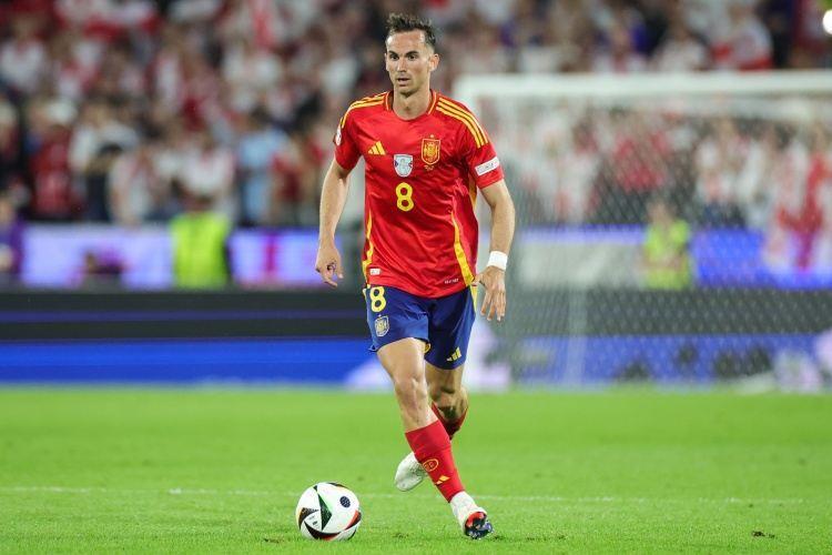 阿斯：法比安伤病未愈仍需时间休养，并非将西班牙队置于巴黎之上