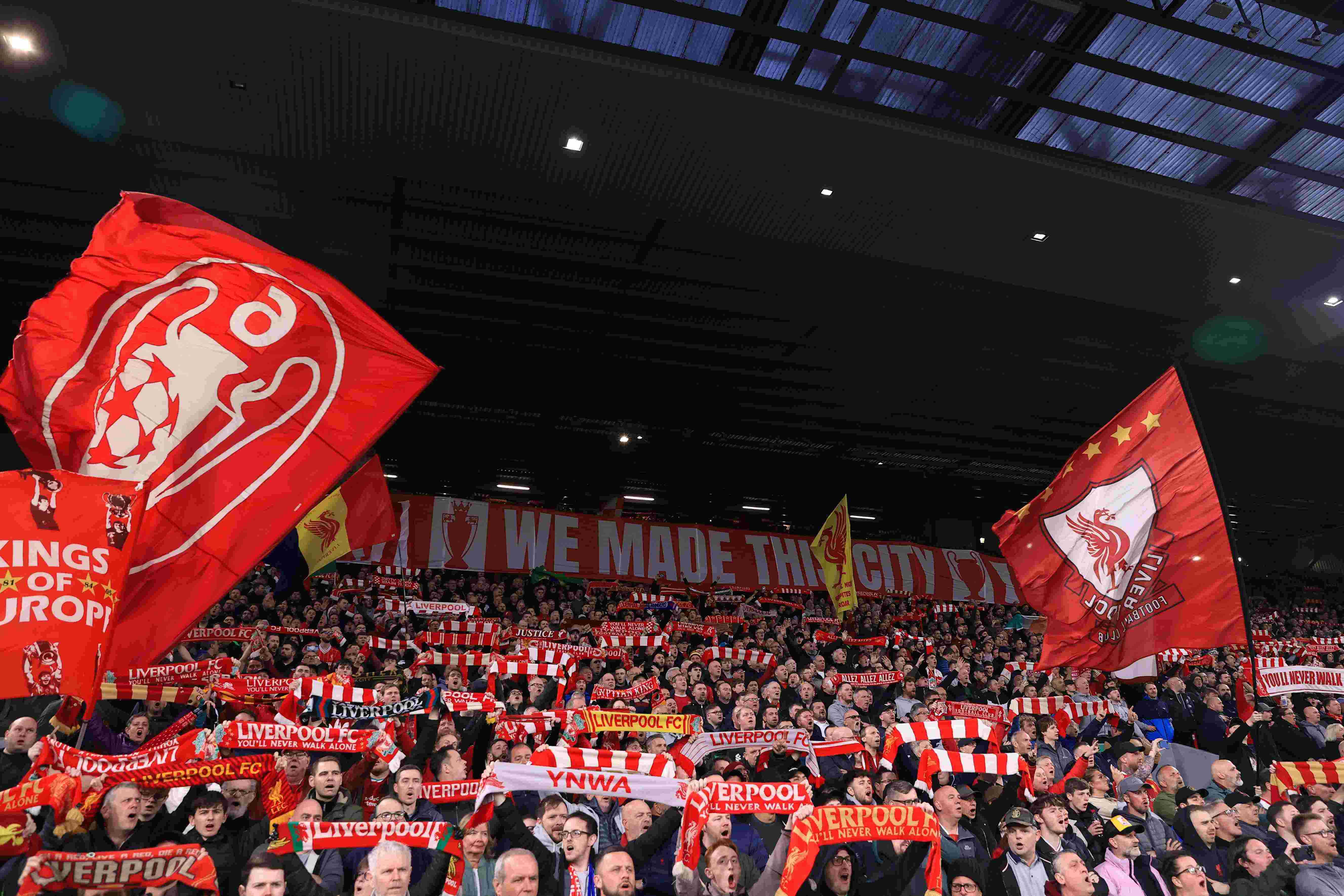 邮报：利物浦球迷将移除助威旗，抗议俱乐部票价上涨