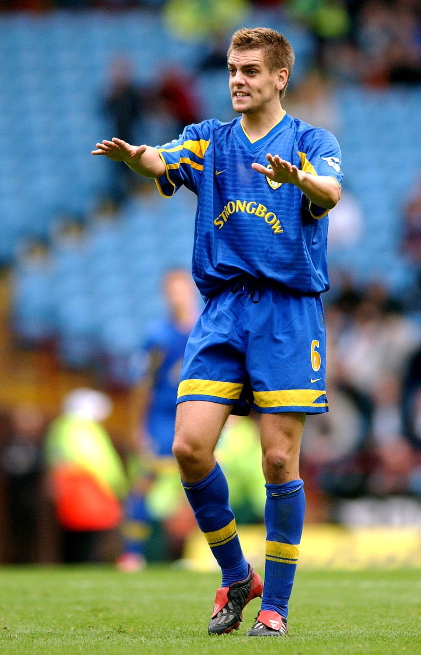 曼晚介绍曼联助教伍德盖特：曾效力利兹联，如今帮红魔重回正轨